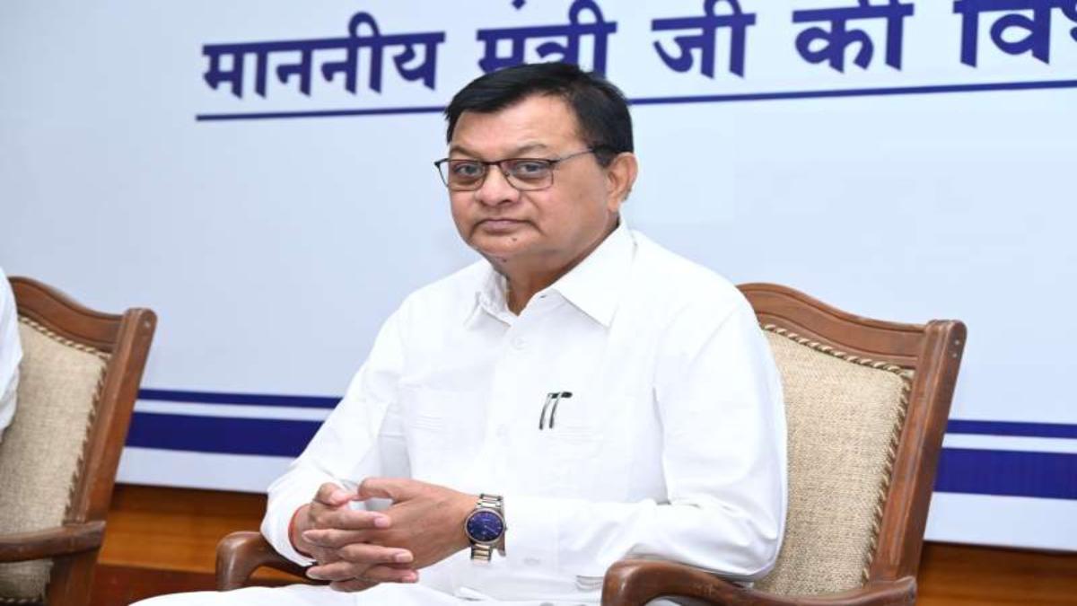 31 मार्च 2030 तक लागू रहेगी प्रदेश में नई औद्योगिक नीति, मंत्री देवांगन ने कहा- इससे प्रदेश में बेहतर वातारण का होगा निर्माण