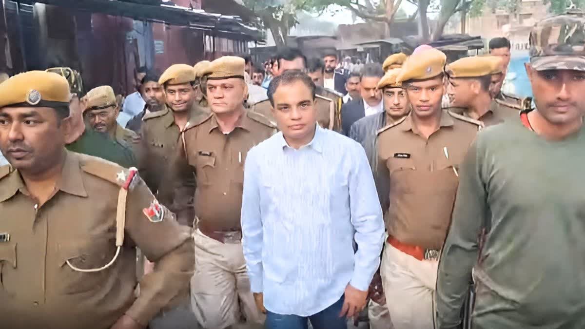 Rajasthan News: पूर्व विधायक गिर्राज सिंह मलिंगा ने SC-ST कोर्ट में किया आत्मसमर्पण