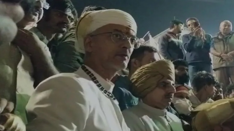 Rajasthan News: महाराणा प्रताप के वंशज विश्वराज सिंह बिना धूणी दर्शन के लौटे, समर्थकों में आक्रोश, उदयपुर सिटी पैलेस के बाहर 3 लेयर सुरक्षा
