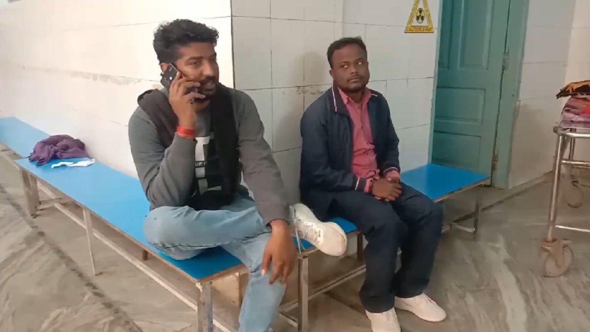 बेगूसराय में राजद नेता का आतंक, पहले बीजेपी नेता को घर बुलाकर पीटा, फिर जदयू नेता को दी जान से मारने की धमकी