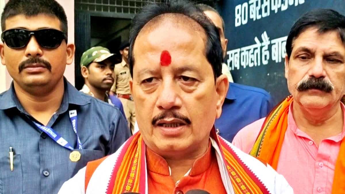 डिप्टी सीएम विजय कुमार सिन्हा का राजद पर बड़ा हमला, लालू यादव को बताया बिहार की बर्बादी का सबसे बड़ा नायक
