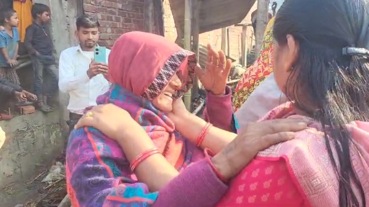 ‘केवल शरीर पर पहना हुआ कपड़ा बचा’, सुपौल में आग का तांडव, जलकर राख हुए दर्जनों घर