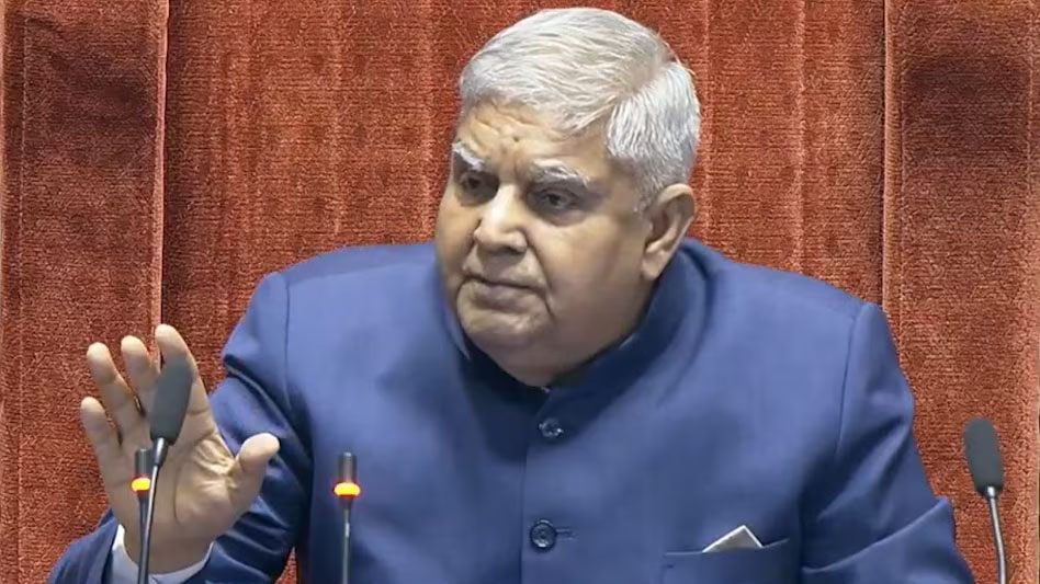 Parliament Winter Session : राज्यसभा में जगदीप धनखड़ ने किसान मुद्दे पर हंगामा कर रहे विपक्षी सांसदों को लगाई फटकार, कहा- ये नारेबाजी यहां नहीं…