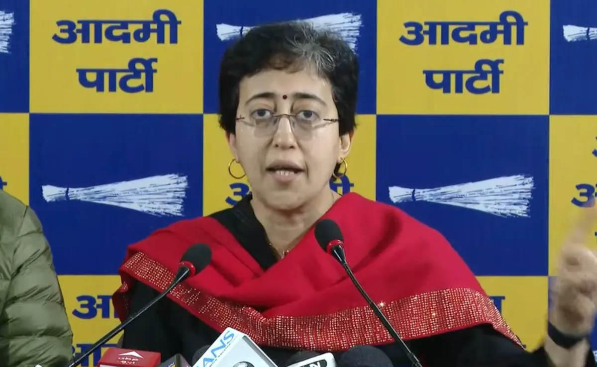 CM आतिशी का दावा, कहा- BJP, कांग्रेस के उम्मीदवारों की कर रही फंडिंग, उन्हें लगता है कि हम एंटी नेशनल…