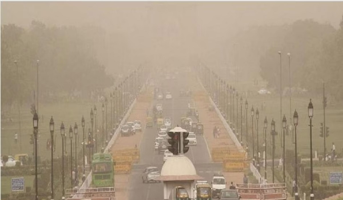 Delhi Air Pollution: दिल्ली-NCR में प्रदूषण के चलते फिर लागू हुआ GRAP-3, जानिए किन-किन चीजों पर रहेगी पाबंदी