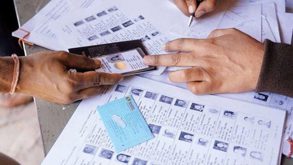 दिल्ली चुनाव आयोग 6 जनवरी को करेग अंतिम मतदाता सूची का प्रकाशन, वोट हटाने-बढ़ाने के लिए मिले इतने आवेदन?
