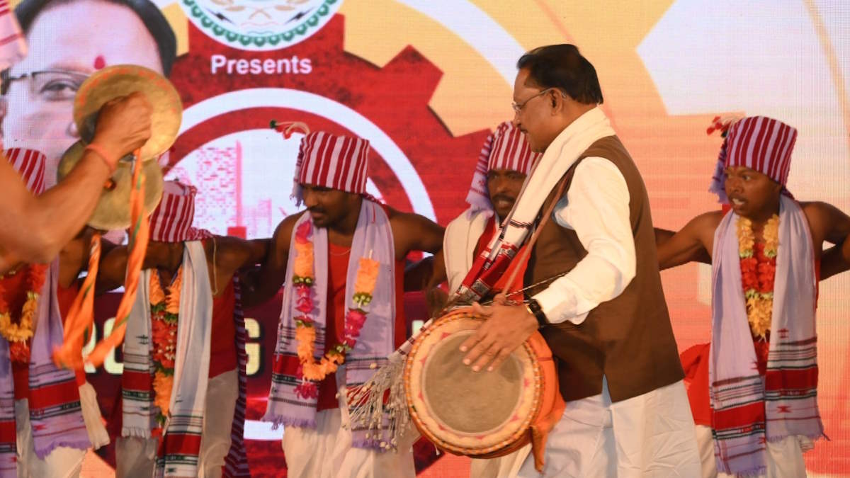सुशासन का एक साल… छत्तीसगढ़ का आदिवासी समुदाय सीएम विष्णुदेव साय के नेतृत्व में हो रहा खुशहाल…