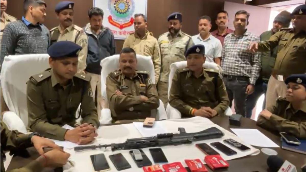 सुरक्षा करने वाला ही निकला चोर, सट्टे और कर्ज ने बनाया गुनहगार! आरक्षक ने बटालियन से चुराया इंसास रायफल, फिर बदले में मांगी 10 लाख की फिरौती…