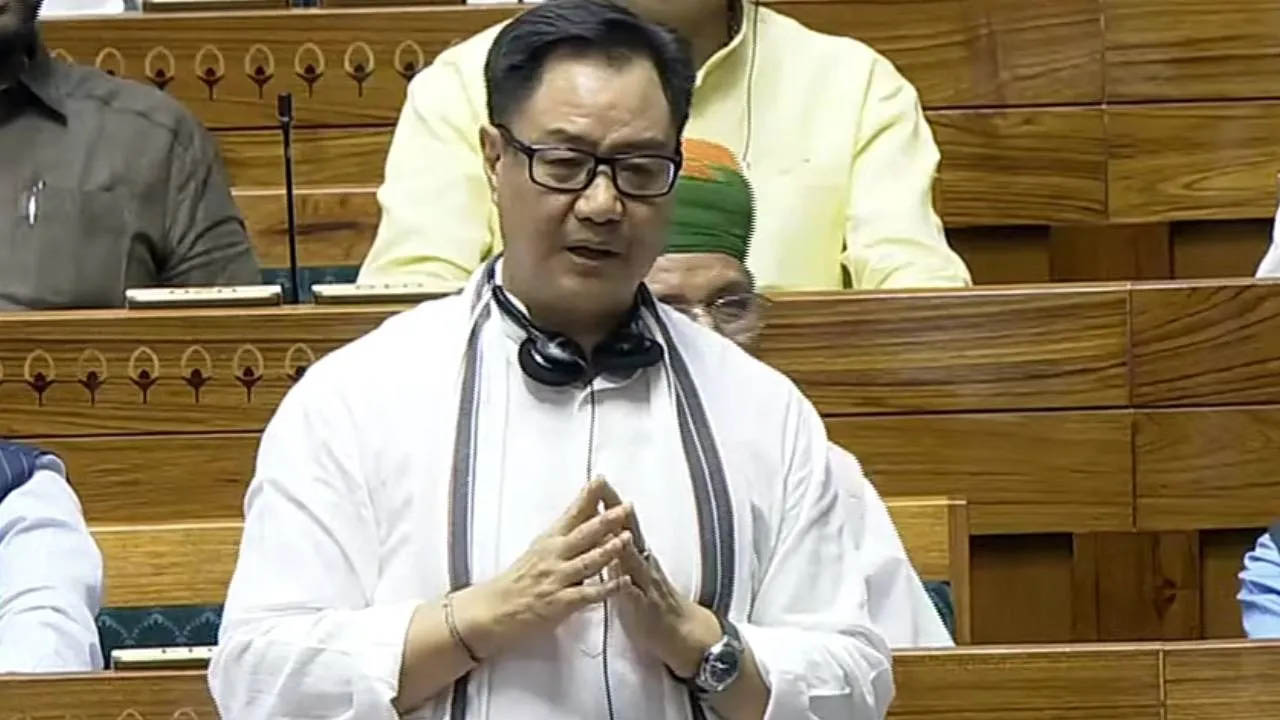 Parliament Winter Session 2024 Live: लोकसभा में विपक्ष पर भड़के किरेन रिजिजू; ‘हमारे देश की वैश्विक छवि पर असर पड़ता’