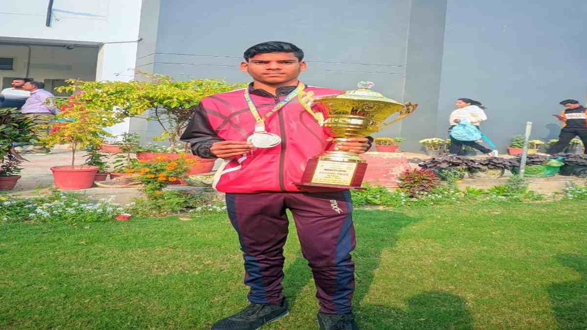 68वीं राष्ट्रीय शालेय क्रीड़ा : ओमप्रकाश ने सिल्वर मेडल जीतकर छत्तीसगढ़ का बढ़ाया मान