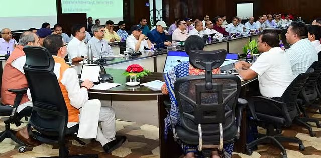 ‘मुख्यमंत्री की 76 घोषणाएं पूरी…’, प्रमुख सचिव का बड़ा बयान, बोले- सरकार ने किया शानदार काम