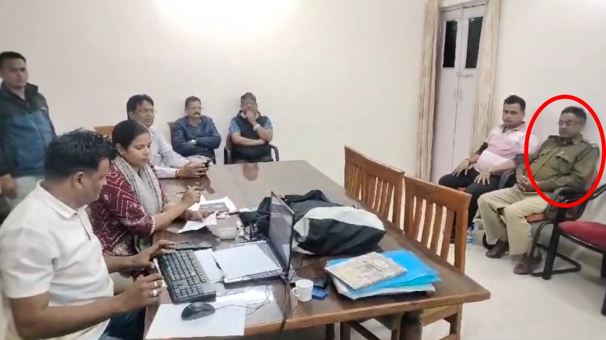 लोकायुक्त की बड़ी कार्रवाई: वनपाल को रिश्वत लेते रंगे हाथों पकड़ा, इस काम के बदले मांगी थी 50 हजार की घूस