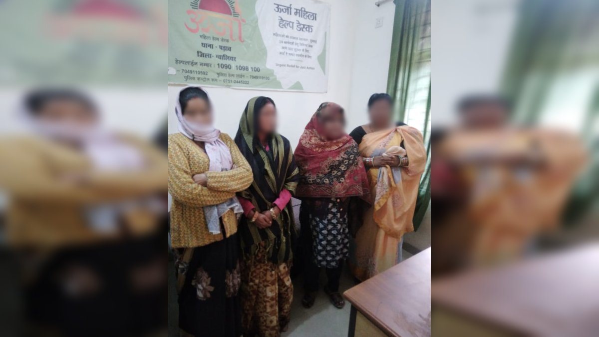 होटल के पास से चार महिलाएं गिरफ्तार: धंधे को लेकर आपस में भिड़ी, ग्राहकों के लिए आए दिन करते थे विवाद