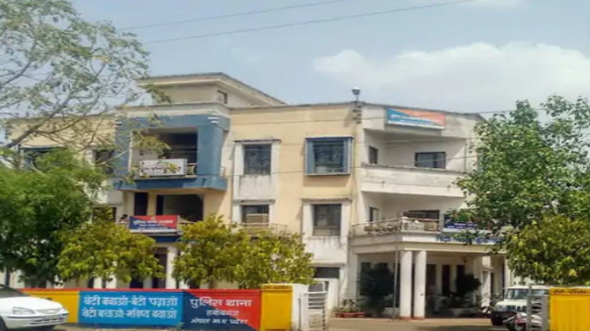 साइबर हेल्प डेस्क की शुरुआत के बाद पहला मामला दर्ज, स्नैपडील सर्च करने पर बुजुर्ग से एक लाख से अधिक की ठगी