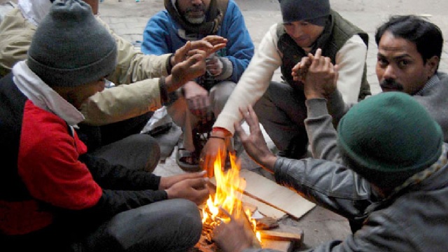 ओडिशा में ठंड का प्रकोप, तापमान 10 डिग्री सेल्सियस से नीचे दर्ज