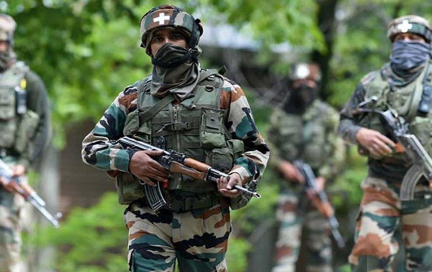 J&K Encounter: 5 आतंकवादी ढेर, जम्मू-कश्मीर के कुलगाम में सुरक्षाबलों का बड़ा ऑपरेशन, 2 सुरक्षाकर्मी घायल