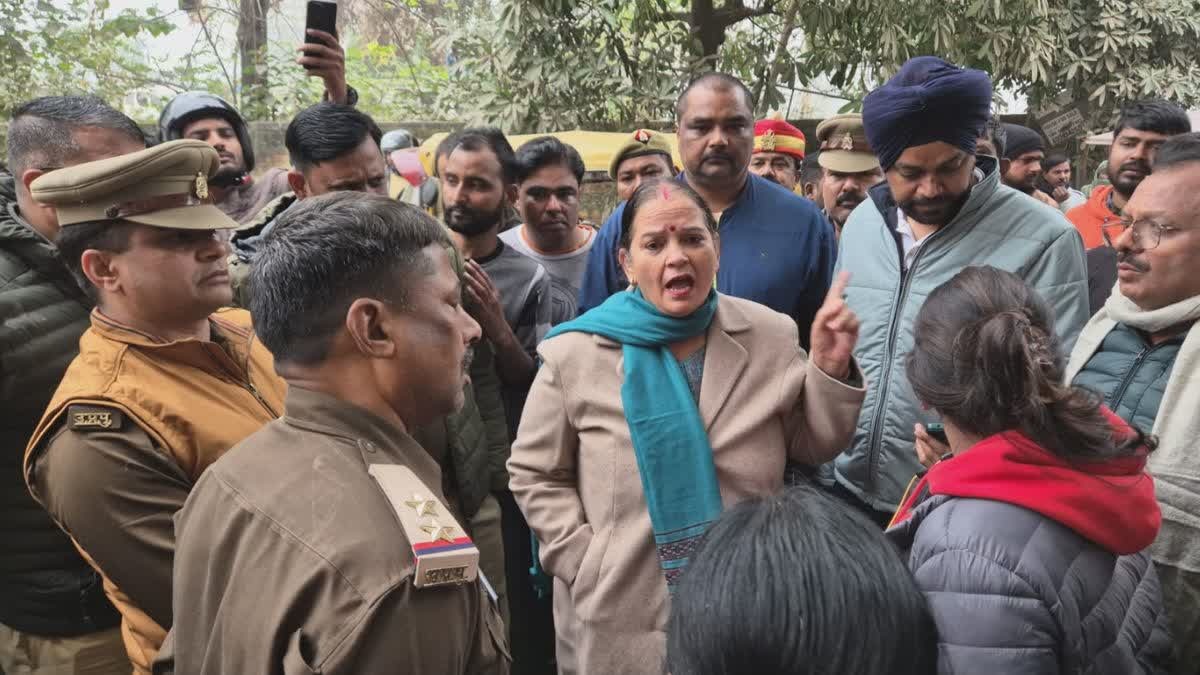 लखनऊ में निगमकर्मियों को दौड़ाकर पीटा, कांग्रेस नेता बोले- राजधानी में अवैध नागरिक, तो यह प्रशासन की बड़ी विफलता