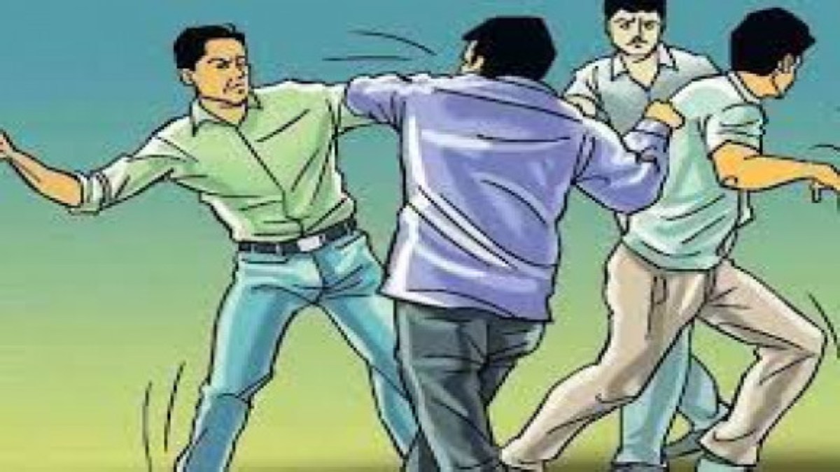पैसों के लेनदेन को लेकर दो गुटों में मारपीट: लाठी-डंडों से एक दूसरे पर किया हमला, 6 लोग घायल   