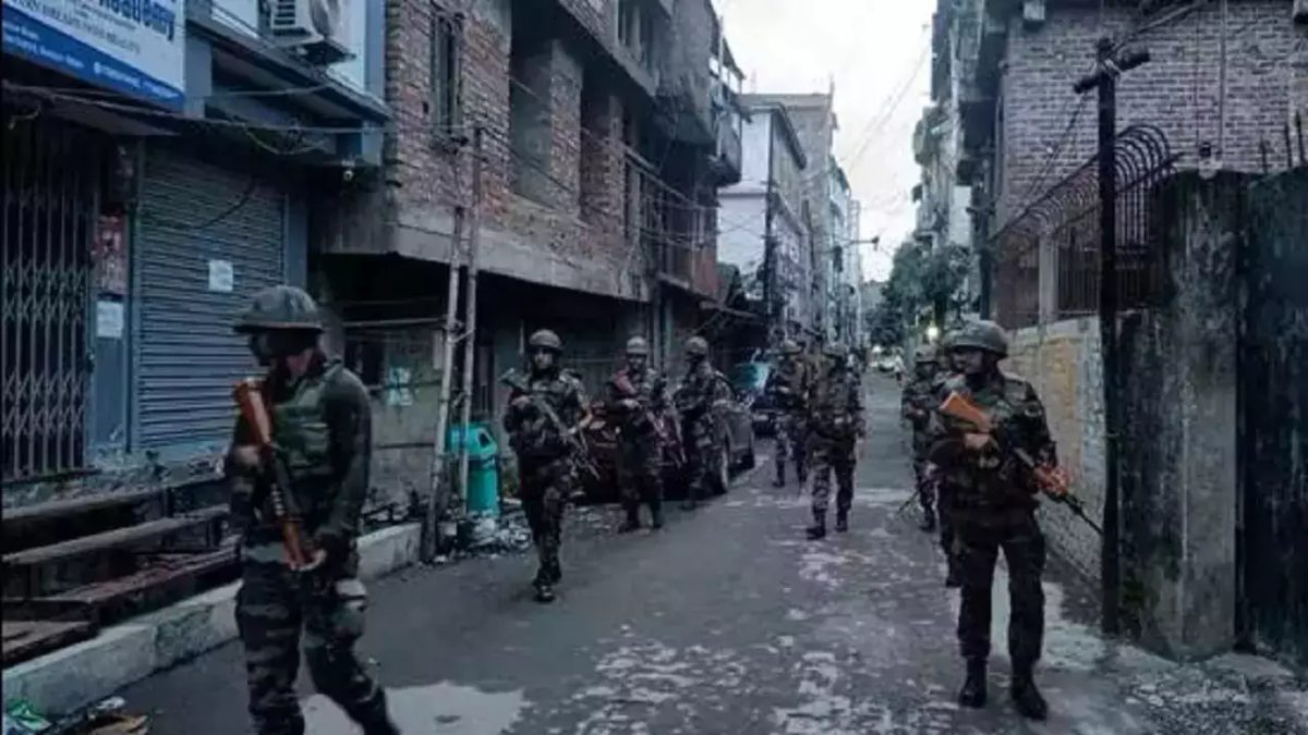 Manipur Violence: मणिपुर में बिहार के 2 मजदूरों की गोली मारकर हत्या, भड़की हिंसा के बाद हालात फिर बेकाबू