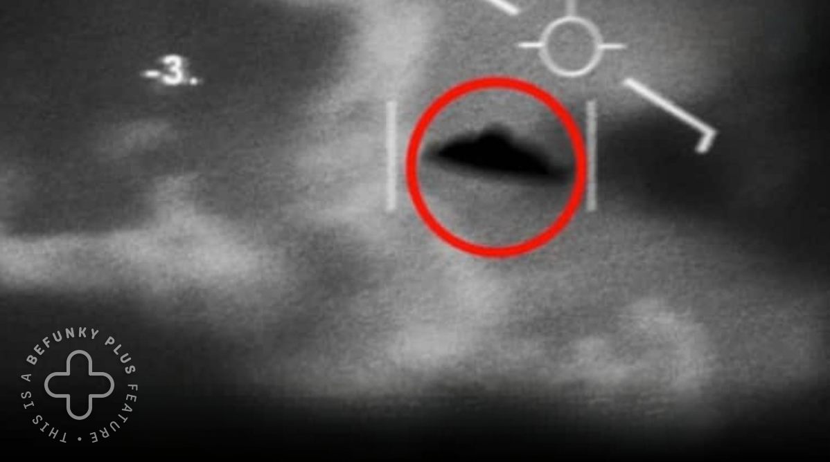 Mysterious Drone Seen in US: अमेरिका के आसमान में फिर दिखा रहस्यमयी ड्रोन का झुंड, कई शहरों में अफरातफरी, क्या एलियन धरती पर करने वाले हैं हमला?