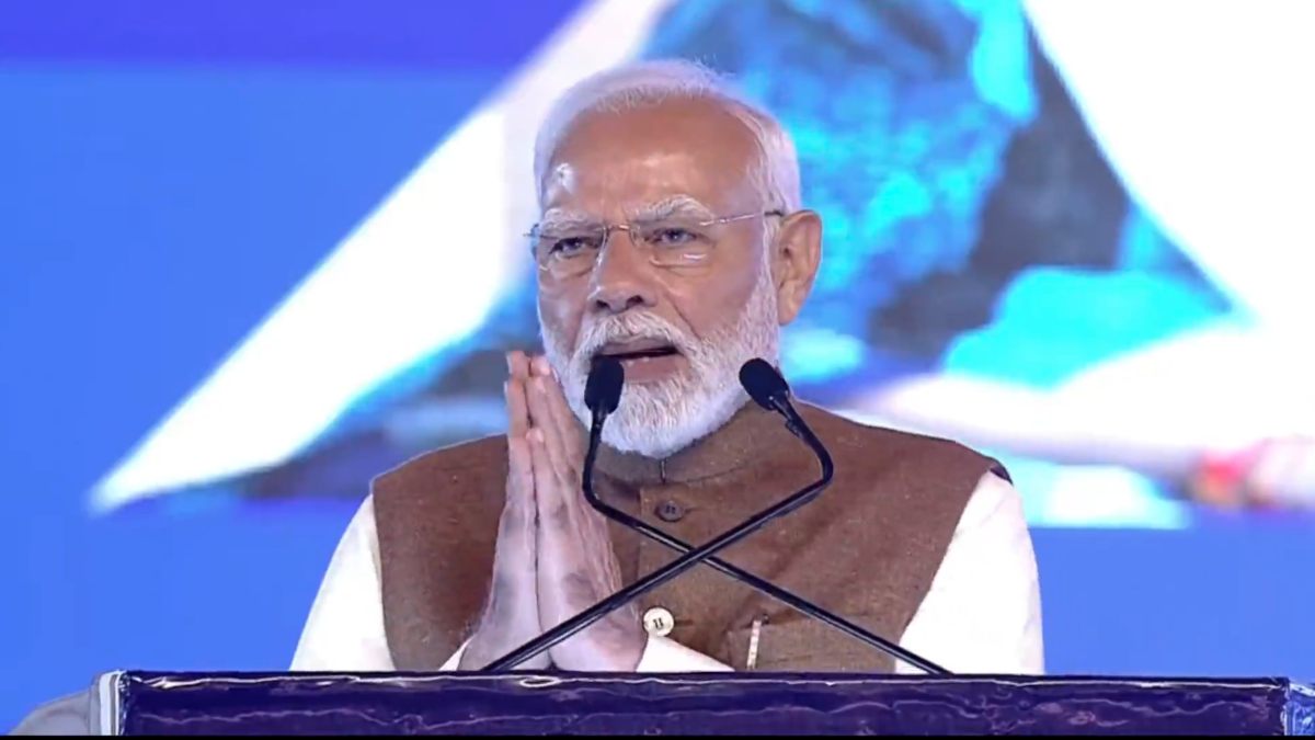 Bima Sakhi Yojana: पीएम मोदी ने बीमा सखी योजना की शुरुआत की, महिलाओं से बोले- देश के विकास में आपकी भूमिका असाधारण, आपका योगदान बहुत बड़ा है