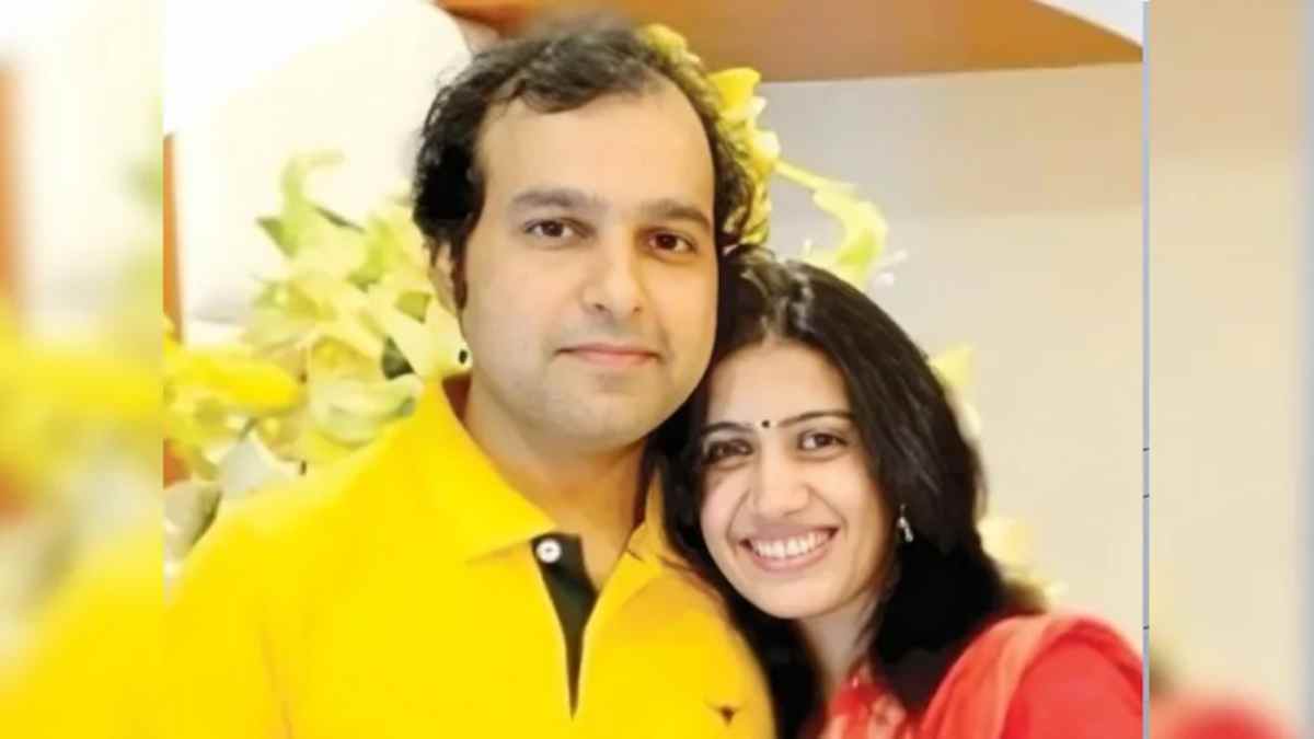 सौरभ शर्मा की पत्नी के महंगे शौक: सिर्फ गरबा डांस के लिए अहमदाबाद से खरीदा था 14 लाख का लहंगा, शॉपिंग लिस्ट देख अफसरों की फटी रह गई आखें