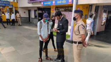 Bihar News: डीडीयू रेल मंडल में टिकट चेकिंग अभियान, पकड़े गए 1600 बेटिकट यात्री