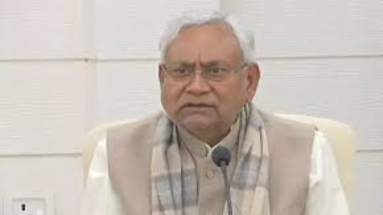 Bihar News: कल दिल्ली जाएंगे CM नीतीश कुमार, पूर्व PM मनमोहन सिंह के परिवार से कर सकते हैं मुलाकात  