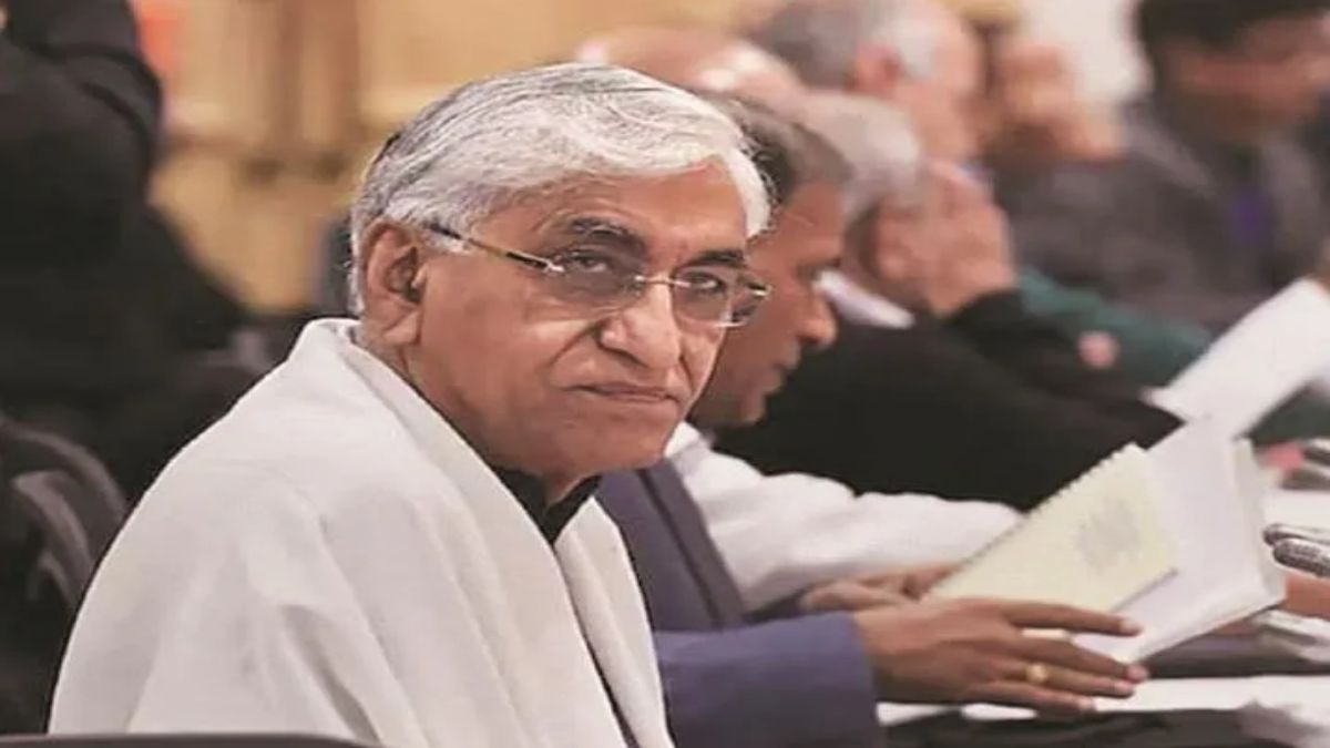 TS Baba Big Statement : टीएस बाबा के इस बयान से बढ़ा सियासी पारा, मुख्यमंत्री पद को लेकर कही दी ये बात, देखें Video