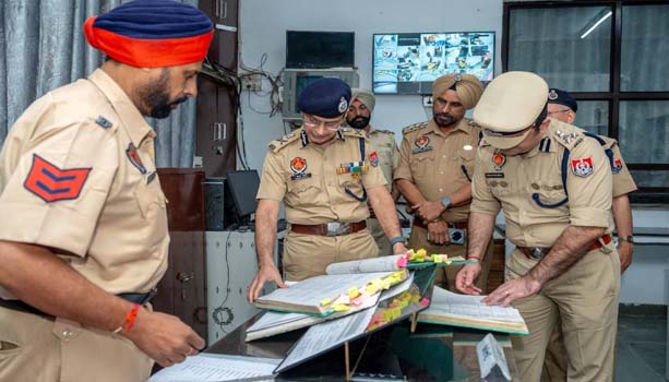 जालंधर पहुंचे डीजीपी गौरव यादव, पुलिस अधिकारियों की ली अहम बैठक