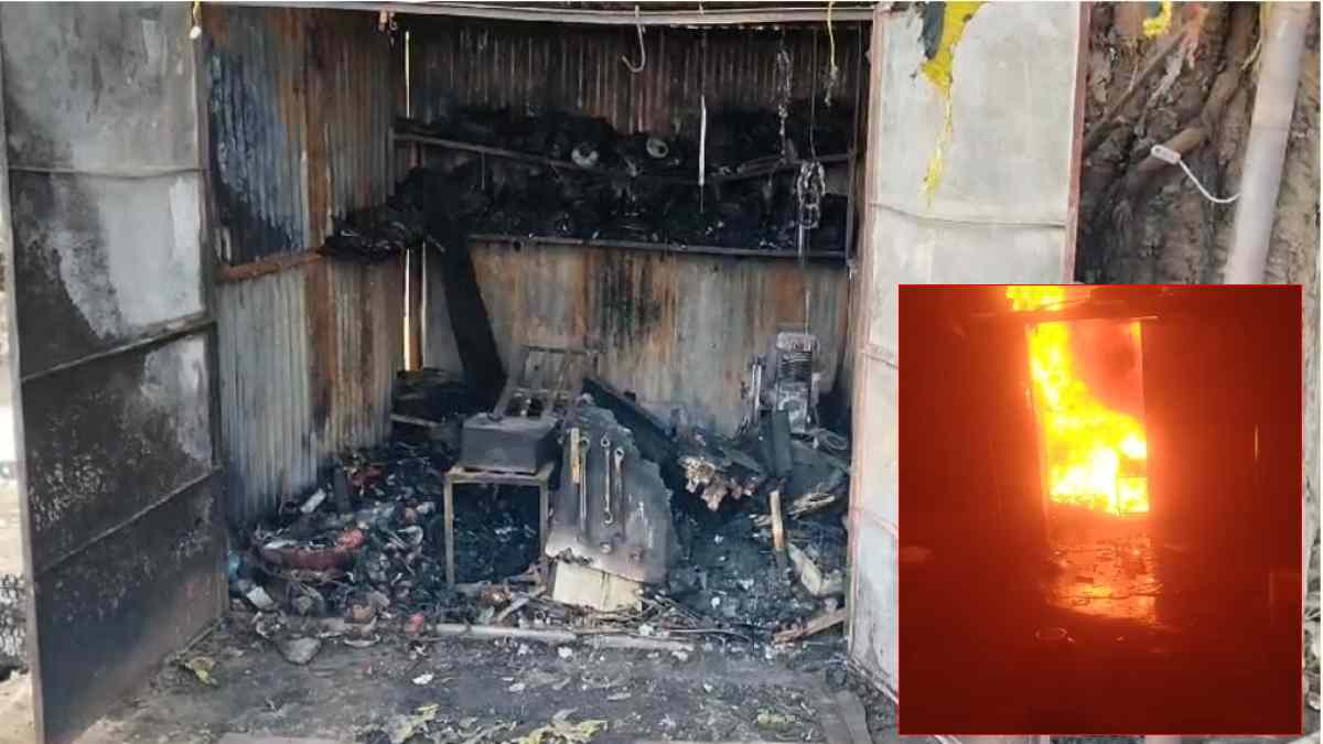 Khandwa Fire News: ऑटो पार्ट्स की दुकान में लगी भीषण आग, बाइक सहित लाखों का सामान जलकर खाक