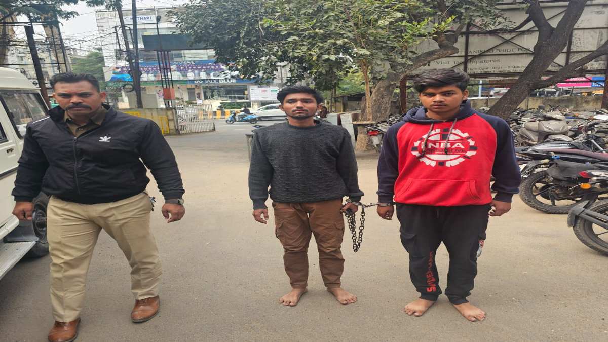 पार्सल से महंगे उपकरणों की चोरीः साबून और पत्थर रखकर रिटर्न करने वाले डिलीवरी बॉय गिरफ्तार