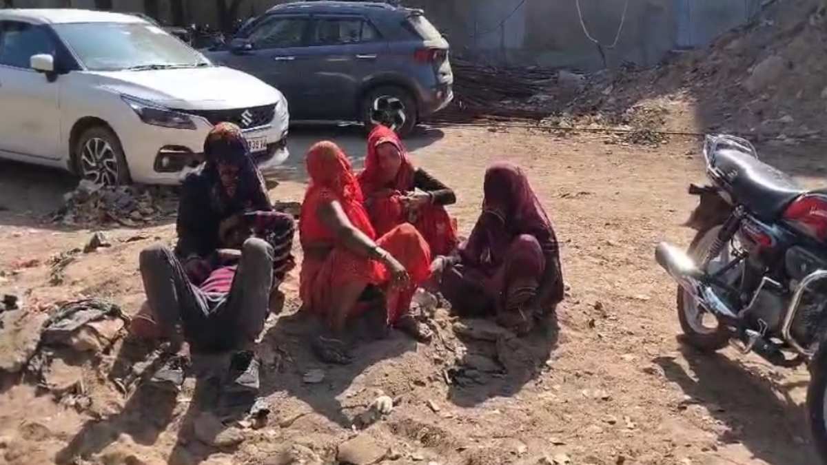 ‘गुटखा’ लेने गए तो मुझे जिंदा नहीं देखोगे’, पत्नी ने फांसी लगाकर की आत्महत्या, 8 महीने पहले हुई थी शादी