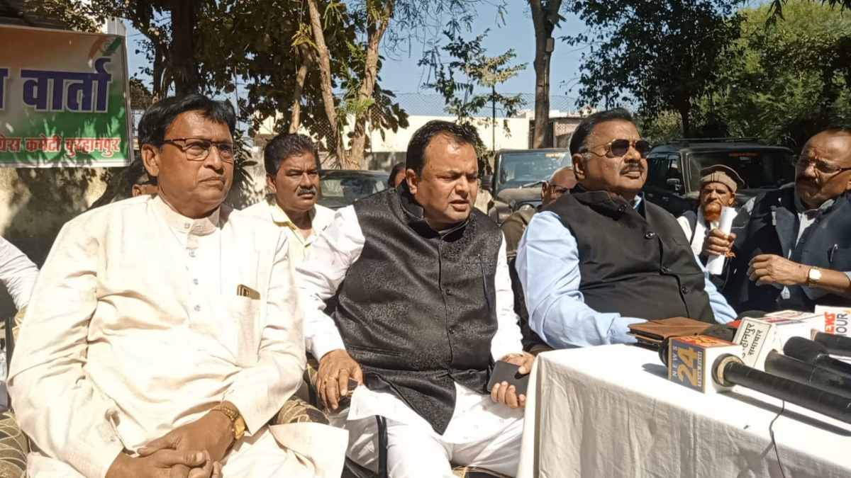 सरकार के खिलाफ कांग्रेस ने खोला मोर्चा, पूर्व विधायक ने कहा- 16 दिसंबर को विधानसभा घेराव कर कई मुद्दों को करेंगे उजागर