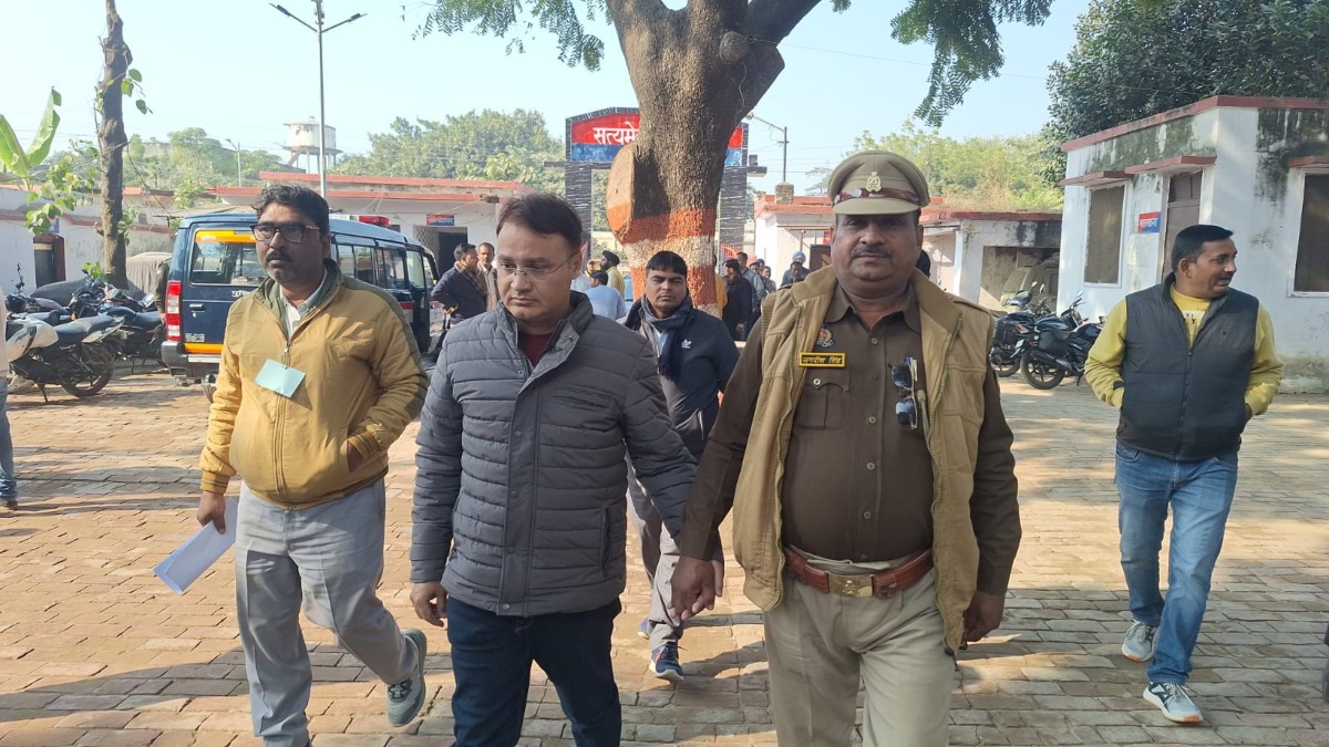 पैसों का लालच और फर्जी अभ्यर्थी… दूसरे की जगह एग्जाम देने पहुंचा मुन्ना भाई, फिर एक गलती ने बिगाड़ा सारा काम