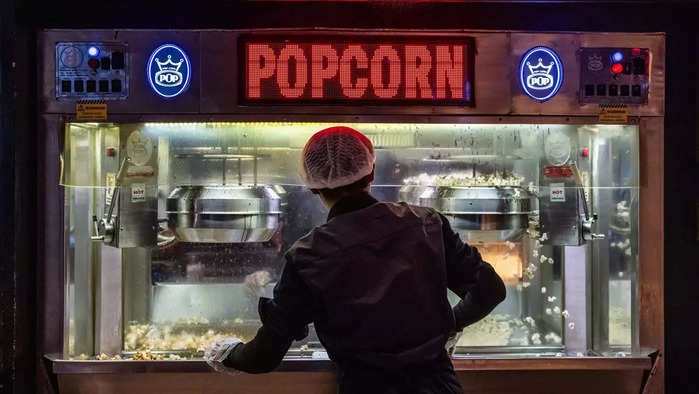 Popcorn GST Details: सिनेमा घरों में पॉपकॉर्न पर GST रेट पर सरकार का स्पष्टीकरण, जानिए इस पर क्या कहा ?
