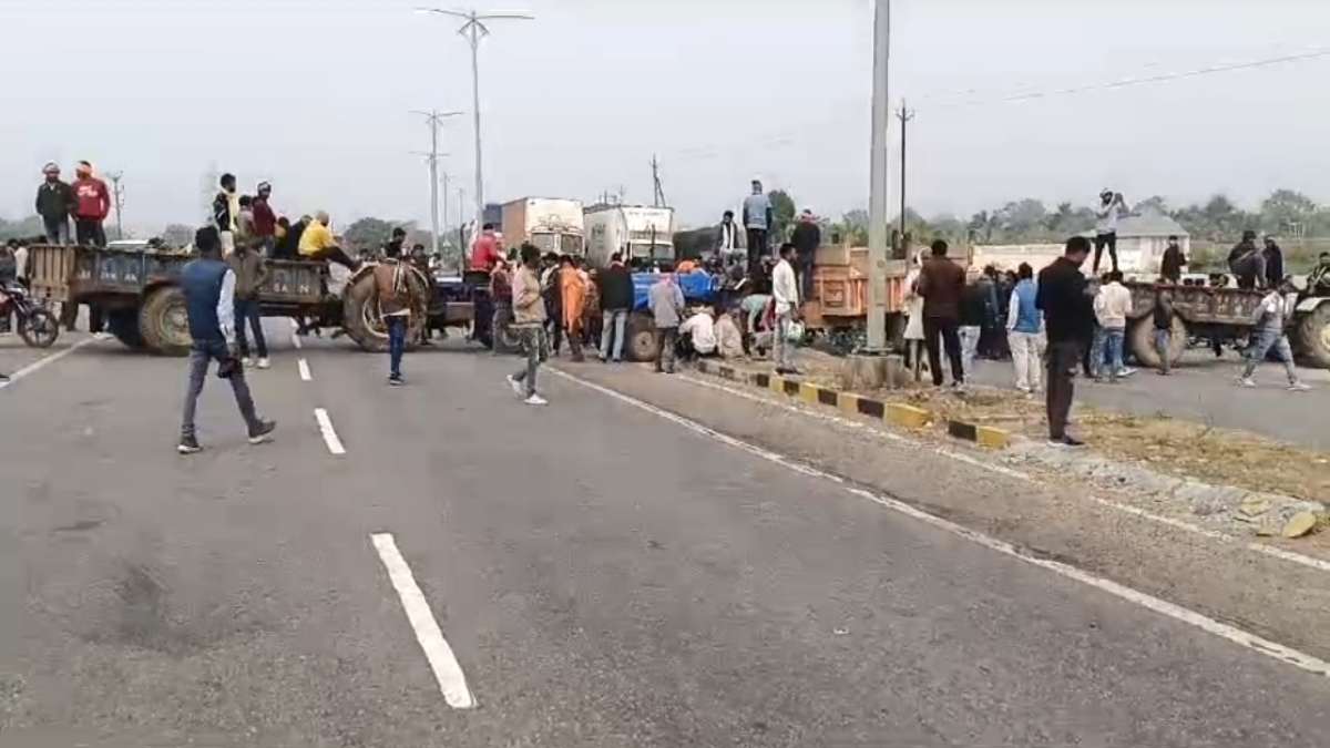 दतिया में प्रदर्शन करना पड़ा भारी: चक्काजाम करने वालों पर मामला होगा दर्ज, जानें क्या है पूरा मामला