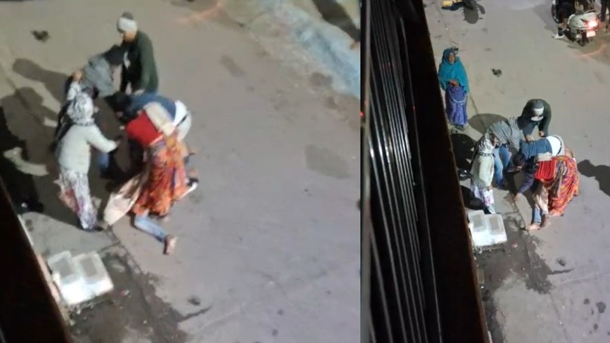 आपस में भिड़े दो पड़ोसी, जमकर चले लात-घूंसे, वायरल हुआ मारपीट का Video