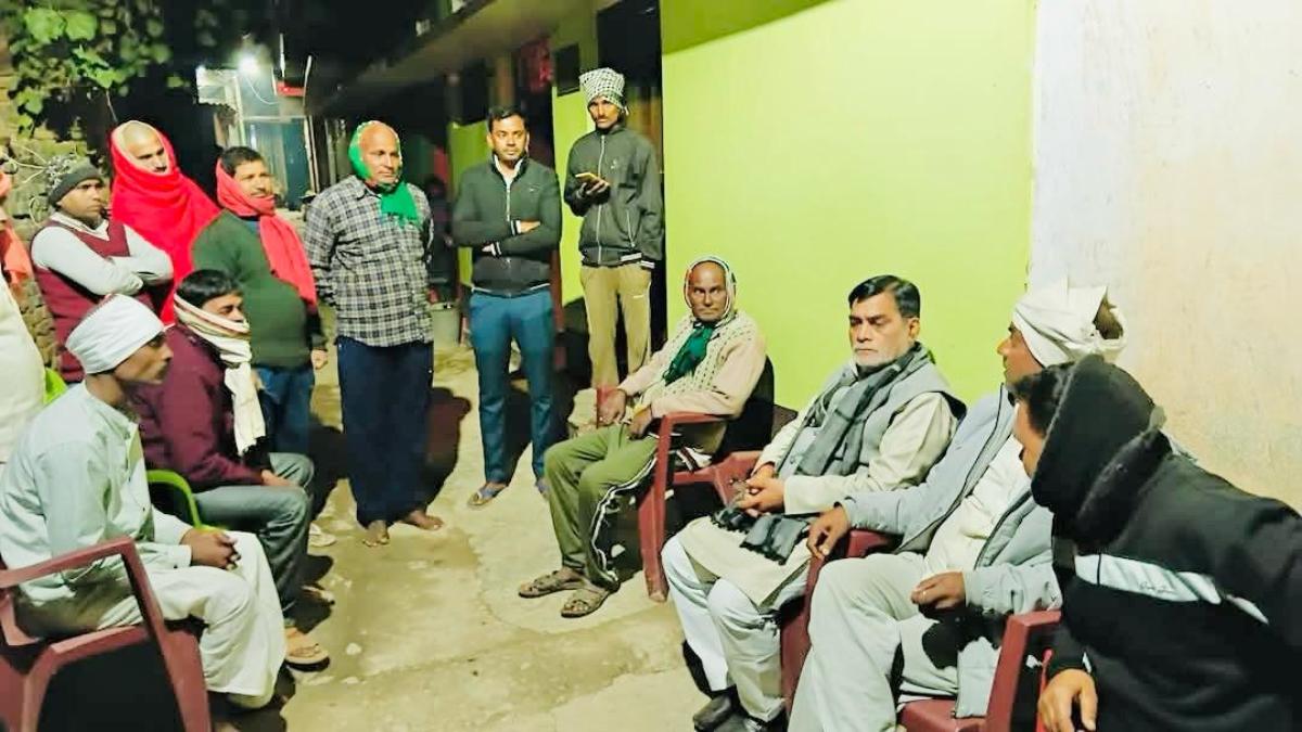 Bihar News: मृतक कुंदन साव के परिजनों से मिले पूर्व सांसद रामकृपाल यादव