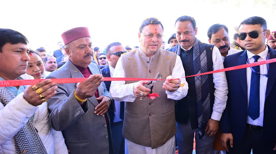 लोहाघाट पहुंचे सीएम धामी, मल्लिकार्जुन स्कूल भवन का किया लोकार्पण, बोले- शिक्षा हमारी पहली प्राथमिकता