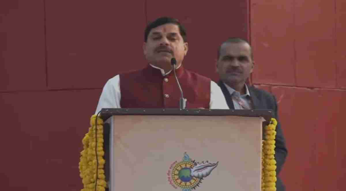 MP के नगरीय निकायों में  बनाए जाएंगे गीता भवन: कुरुक्षेत्र में बोले CM डॉ. मोहन, संत समाज को सिंहस्थ 2028 के लिए किया आमंत्रित