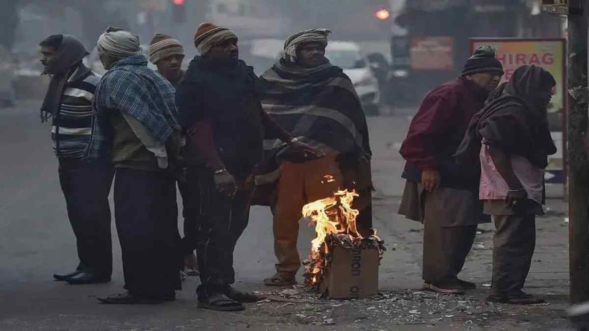 MP में फेंगल तूफान का असर: 48 घंटों में पड़ेगी कड़ाके की ठंड, कई शहरों में 10 डिग्री के नीचे पहुंचा तापमान, इन जिलों में बारिश की संभावना