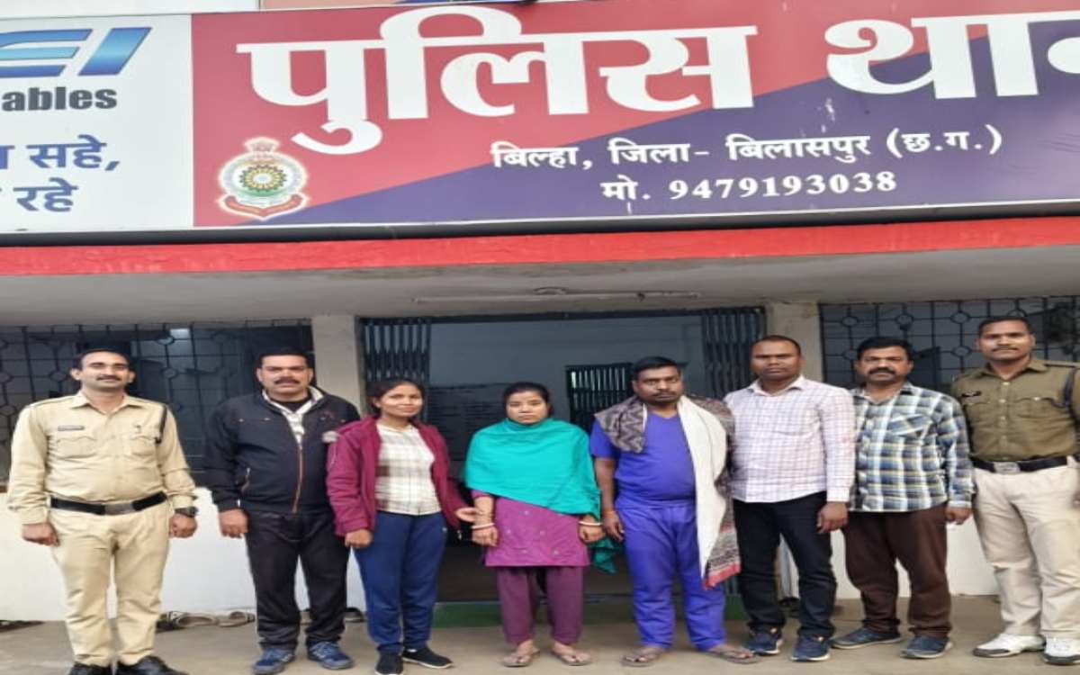 CG Crime : रेलवे में नौकरी दिलाने का दिया झांसा, फिर ऐंठ लिए 5.40 लाख, दंपती गिरफ्तार…