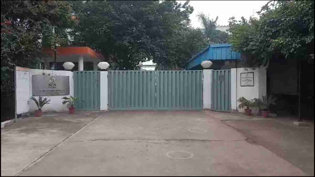 MP की फार्मा कंपनी में सोने से भी महंगे केमिकल की चोरी: ‘रोडियम ऑक्टोनोएट डाइमर’ गबन मामले में 7 सुरक्षाकर्मियों पर FIR, सिर्फ 800 ग्राम की कीमत है 16 लाख रुपए