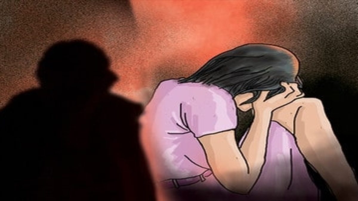 नाबालिग का रेप कर आंगनबाड़ी के पास फेंका, ठंड में अर्धनग्न अवस्था में घंटों पड़ी रही पीड़िता