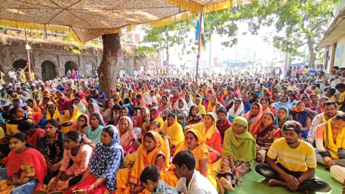 आदिवासी समाज का बड़ा प्रदर्शन: गोंडवाना महासभा और सर्व आदिवासी समाज ने 7 सूत्रीय मांगों को लेकर दिया धरना