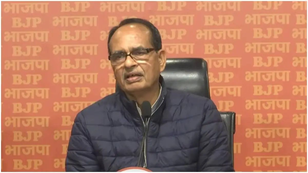 शिवराज सिंह का राहुल गांधी पर हमला, कहा- कांग्रेस ने किया लोकतंत्र को कलंकित करने का काम