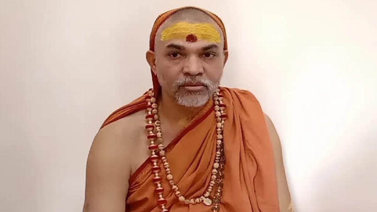 भारत हिंदू राष्ट्र है, बांग्लादेश के हिंदू भारत सरकार से अपेक्षा कर रहे हैं, इस पर निर्णय लेने की जरूरत- शंकराचार्य अविमुक्तेश्वरानंद सरस्वती