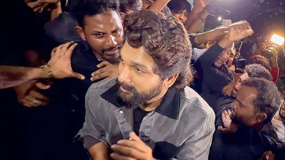 Allu Arjun के साथ उनकी टीम और थिएटर मालिक पर केस दर्ज, गैर इरादतन हत्या का लगा आरोप, भगदड़ में महिला और बच्चे की हुई थी मौत …