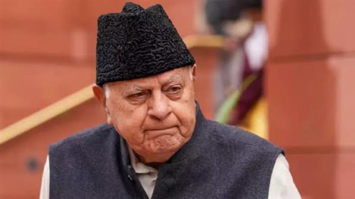 बांग्लादेश हिंसा पर बोले फारूक अब्दुल्ला ‘मुझे नही पता’ प्रधानमंत्री से पूछिए…